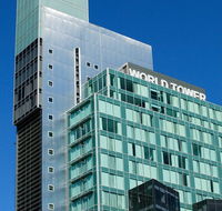Meriton Suites World Tower - eAccommodation