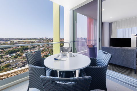 Meriton Suites Zetland - eAccommodation 4