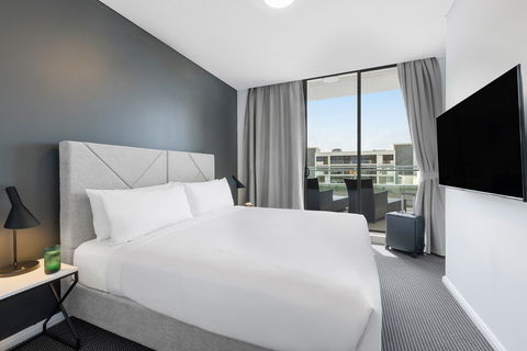 Meriton Suites Zetland - eAccommodation 11
