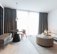 Skye Suites Green Square - eAccommodation