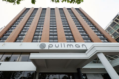 Pullman Melbourne on the Park - eAccommodation 0