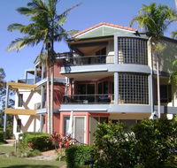 Como Noosa Luxury Riverside Apartments - eAccommodation