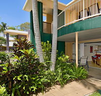 Noosa River Palms Hotel - eAccommodation