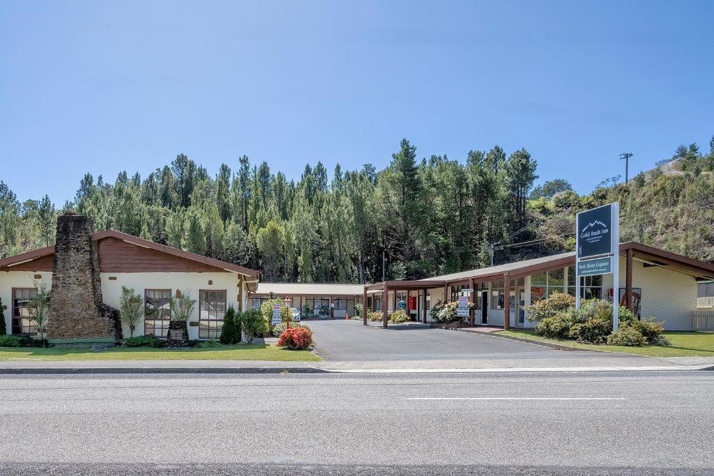 Queenstown TAS eAccommodation