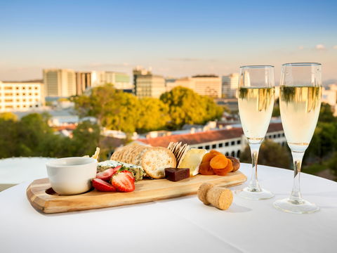 Novotel Canberra - eAccommodation 2