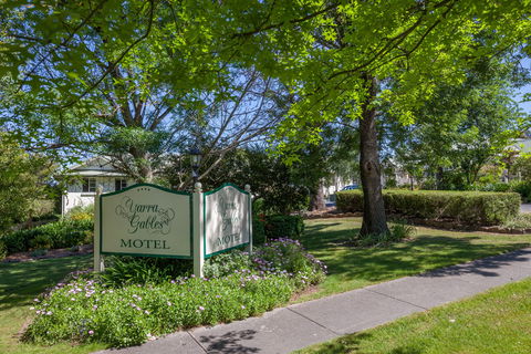 Yarra Gables Motel - eAccommodation 0