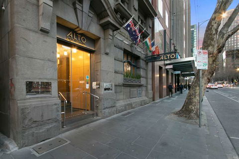 Alto Hotel on Bourke - eAccommodation 0