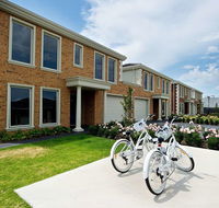 Mansi on Raymond - eAccommodation