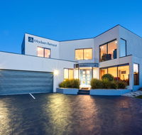 Madsen Retreat - eAccommodation