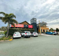 Nightcap at Hinterland Hotel - eAccommodation