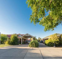 Best Western Ambassador Inn - eAccommodation