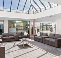 Ibis Styles Eagle Hawk Canberra Resort - eAccommodation