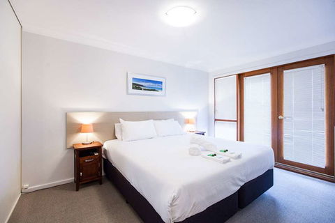 Royal Palms Resort by Nightcap - eAccommodation 4