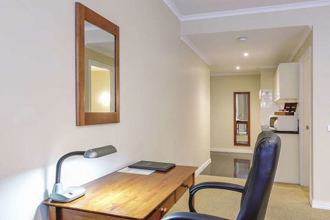 Lake Inn Ballarat - eAccommodation 10