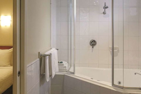 Lake Inn Ballarat - eAccommodation 12