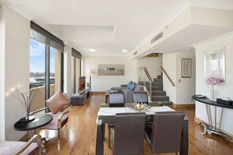 YEHS Hotel Sydney Harbour Suites - eAccommodation 12