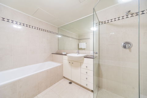 Astra Sydney CBD Pitt Street - eAccommodation 1