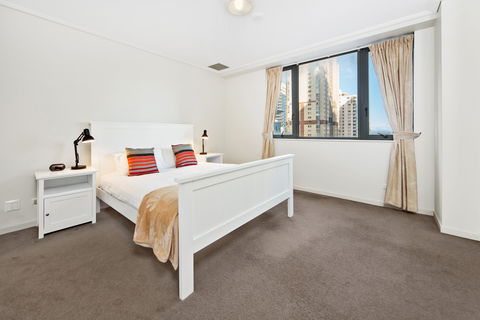 Astra Sydney CBD Pitt Street - eAccommodation 4