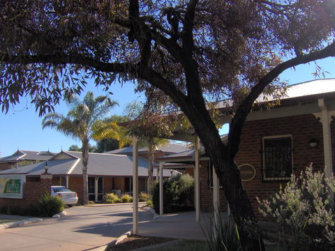 Quest Yelverton Kalgoorlie - eAccommodation 1