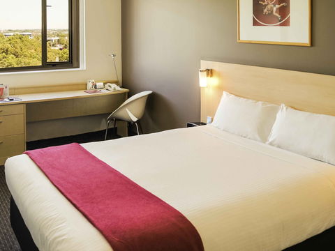 Hotel Ibis Sydney Olympic Park - eAccommodation 6