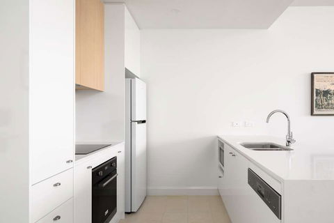 Knightsbridge Canberra - eAccommodation 17