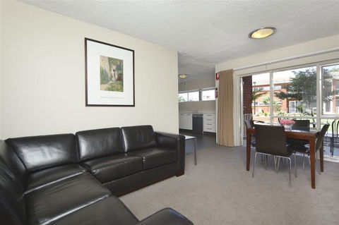 Forrest Hotel & Apartments - eAccommodation 6