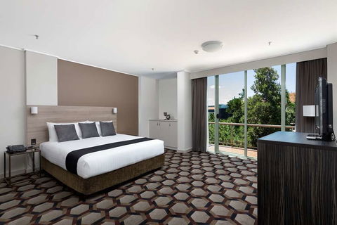 Rydges Capital Hill - eAccommodation 16