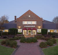 Brassey Hotel - eAccommodation