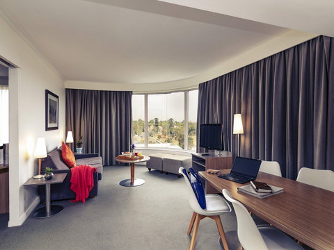 Mercure Hotel Parramatta - eAccommodation 4
