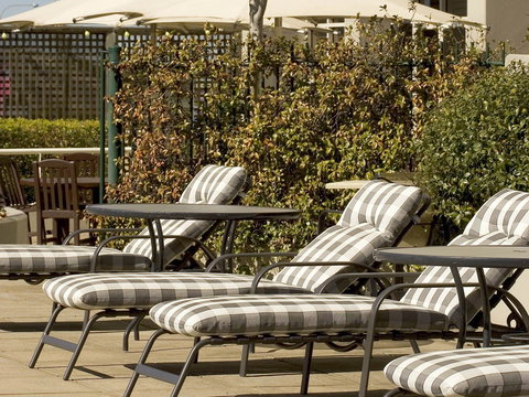 Mercure Hotel Parramatta - eAccommodation 13