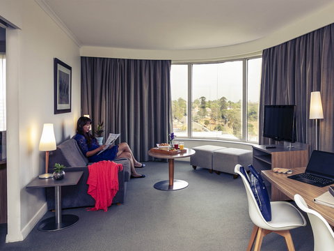 Mercure Hotel Parramatta - eAccommodation 17