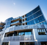 Anchorage Apartments Hampton - eAccommodation