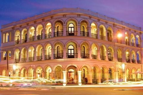 Largs Pier Hotel - eAccommodation 0