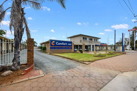 Comfort Inn Flinders on Main - eAccommodation 0