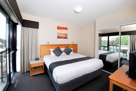 Assured Ascot Quays Apartment Hotel - eAccommodation 2