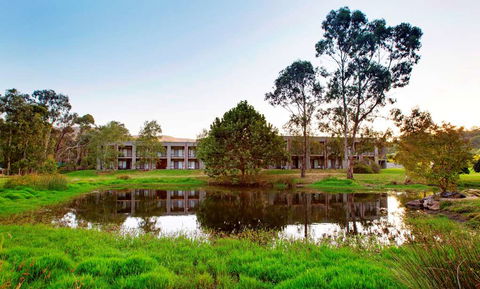 York On Lilydale Resort - eAccommodation 0