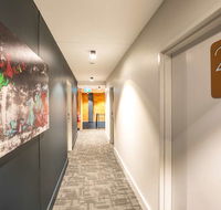 Chardons Corner Hotel - eAccommodation