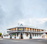 Royal Palms Resort by Nightcap - eAccommodation