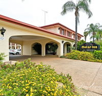 Narrandera Club Motor Inn - eAccommodation