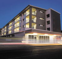 Oaks Moranbah - eAccommodation