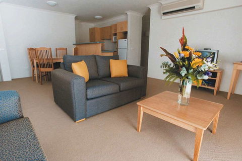 APX Apartments Parramatta - eAccommodation 16