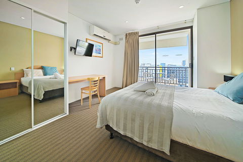 All Suites Perth - eAccommodation 6