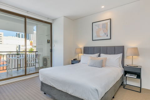All Suites Perth - eAccommodation 11