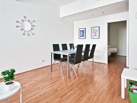 All Suites Perth - eAccommodation 14