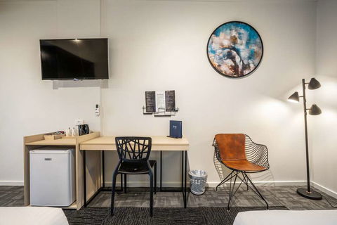 Nightcap At Keysborough Hotel - eAccommodation 3