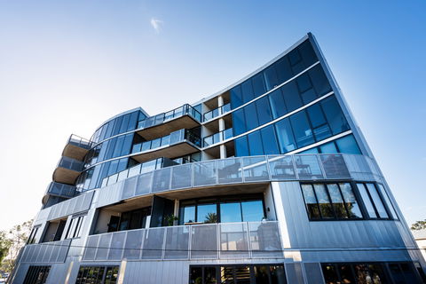Anchorage Apartments Hampton - eAccommodation 0