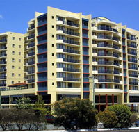 Springwood Tower Apartment Hotel - eAccommodation