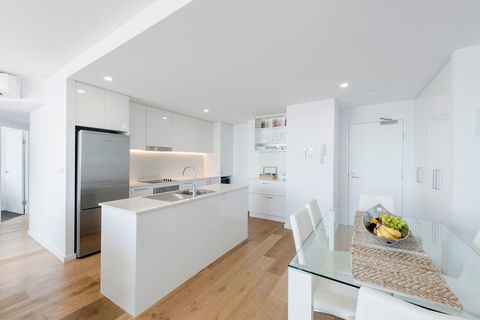 Astra Apartments Newcastle - eAccommodation 12