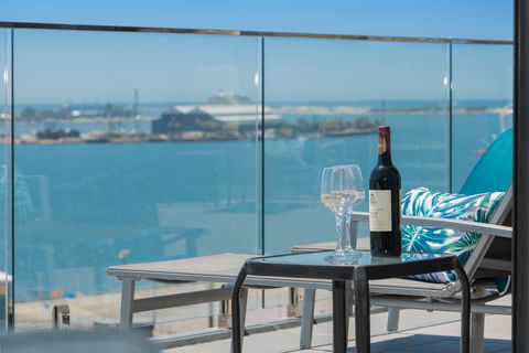 Astra Apartments Newcastle - eAccommodation 17