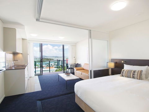 Oaks Grand Gladstone - eAccommodation 4